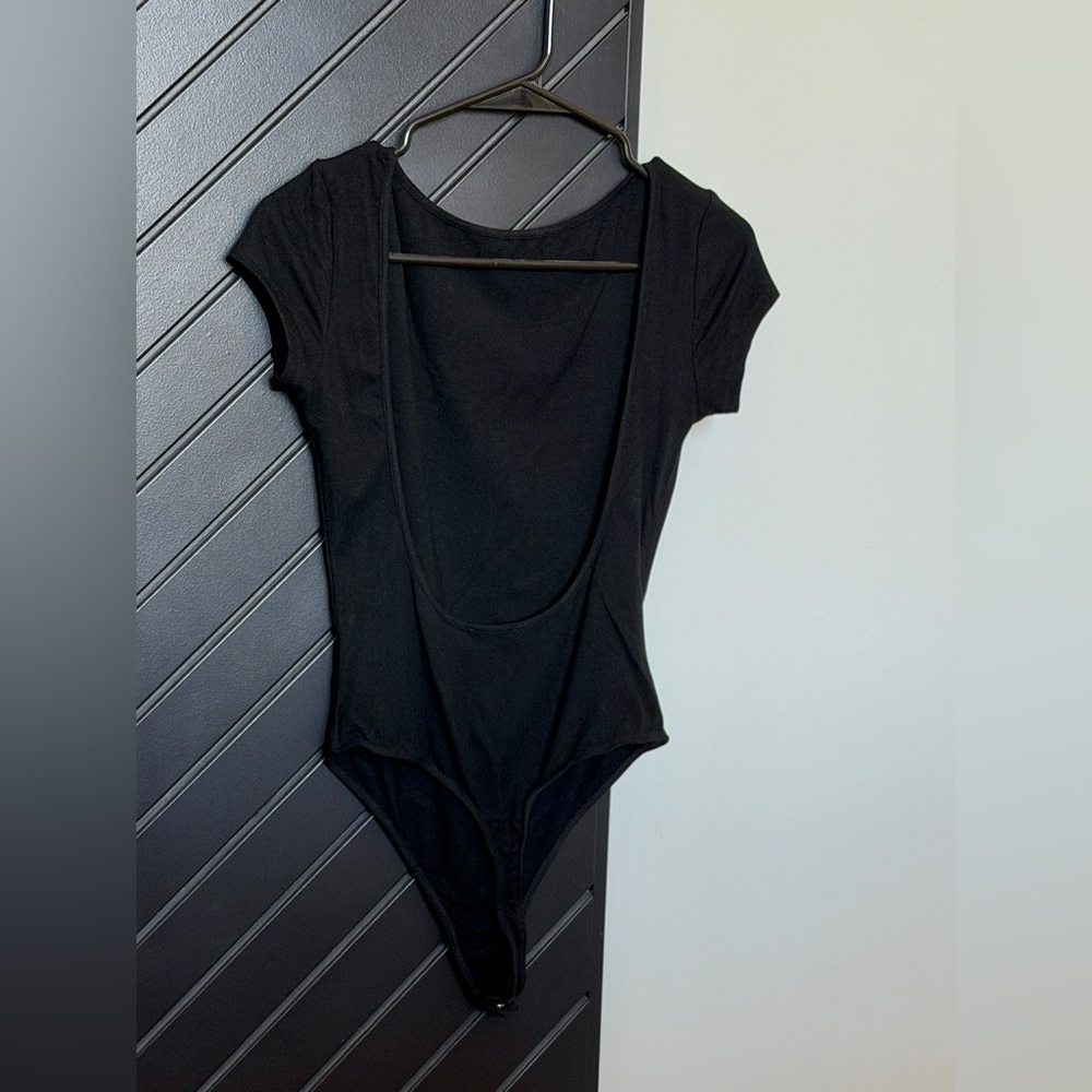 Revolve low back bodysuit. Size S. Worn only ONCE! Excellent condition! - Picture 7 of 7
